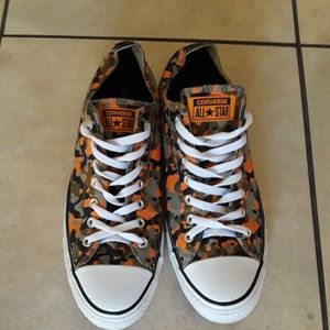 Converse tennis shoes.